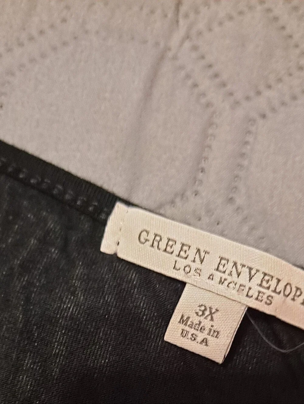 Green Envelope Black V-Neck Shirt - Lightweight Long Sleeve Tee 3X - Picture 4 of 6